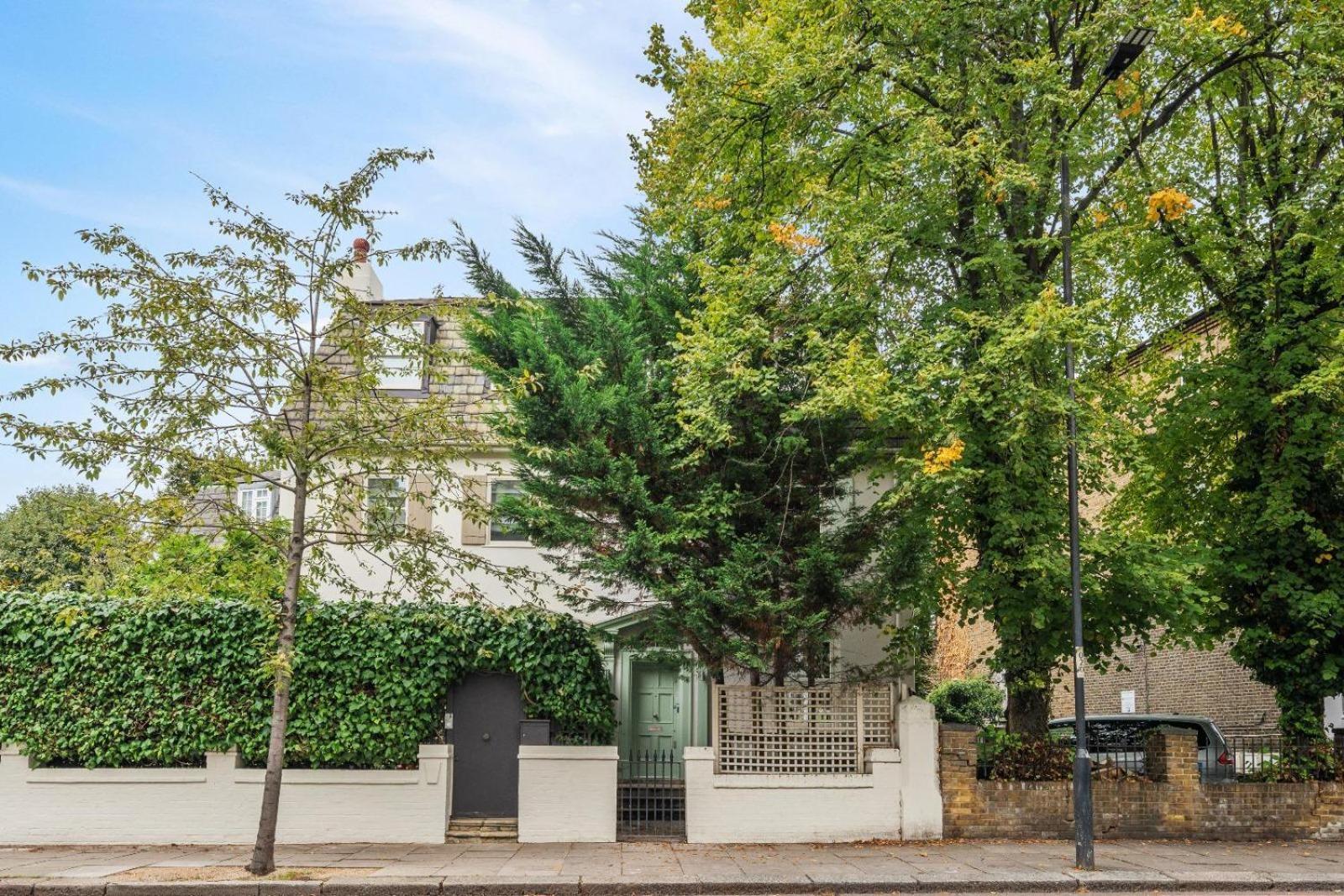 Luxurious 4 Bedroom In Kensington * Londra